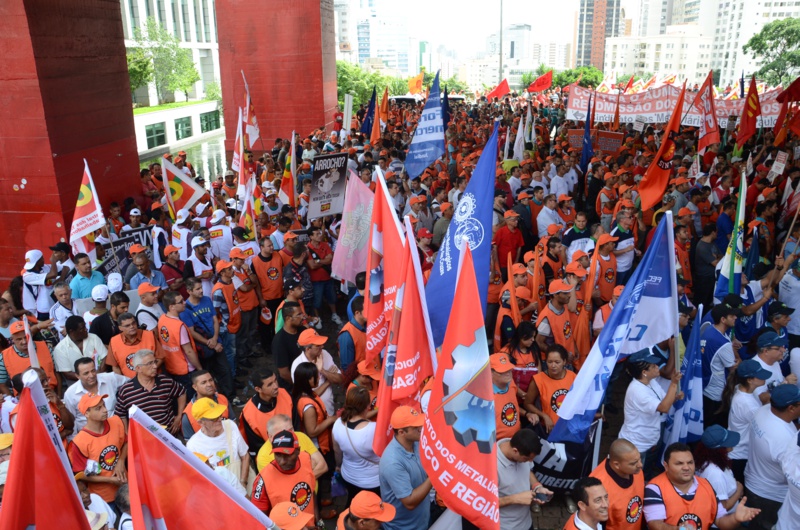 Sindicalistas se manifestam contra as novas mudanças nas leis trabalhistas