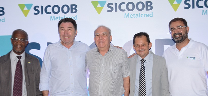 Sicoob expande atuação, inaugura nova sede e dá acesso a condições justas de crédito. Entenda!