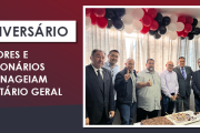 Diretores e funcionários celebram aniversário do secretário-geral Valdir
